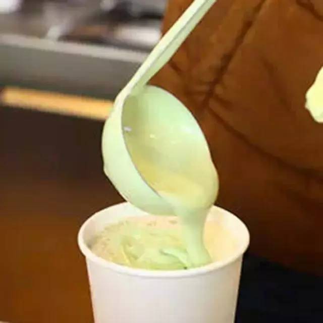 冬季深受女性顧客歡迎吸睛造型奶蓋茶