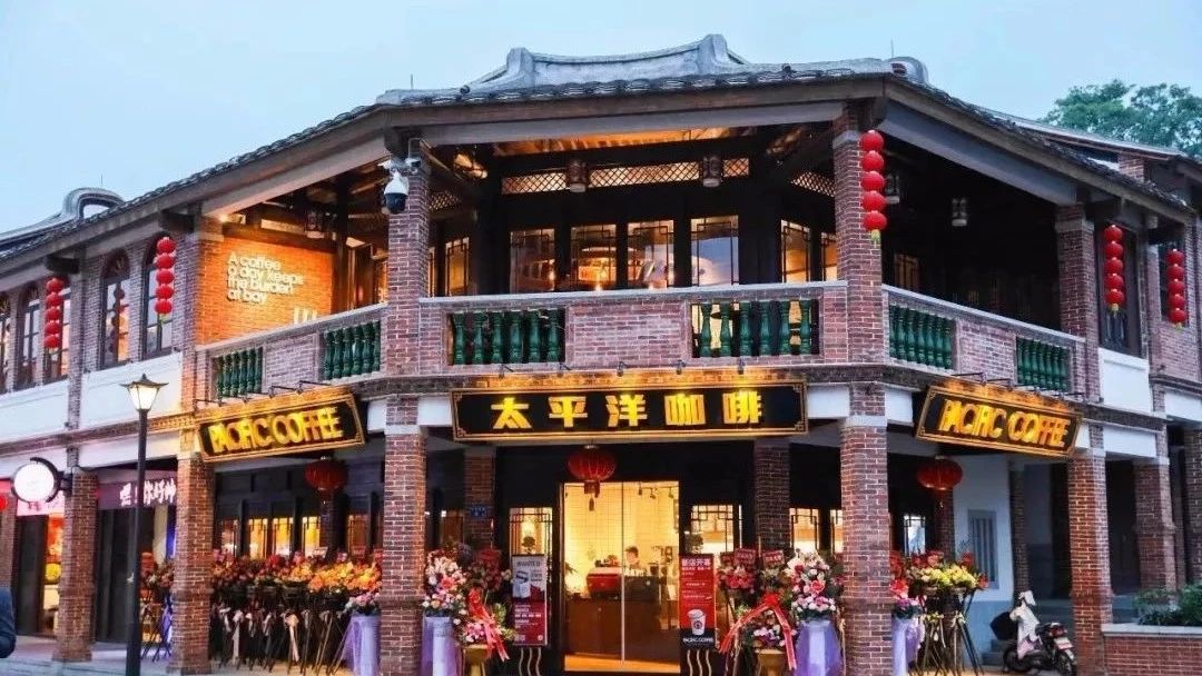 盤(pán)點(diǎn)了家店，我們發(fā)現(xiàn)：牛逼的門(mén)頭，拉客能力勝青樓