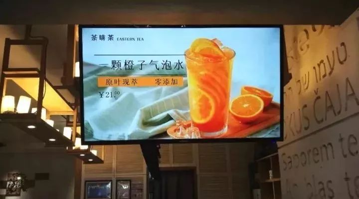 新品海報(bào)辣眼睛？賣(mài)不賣(mài)得掉，海報(bào)很重要！