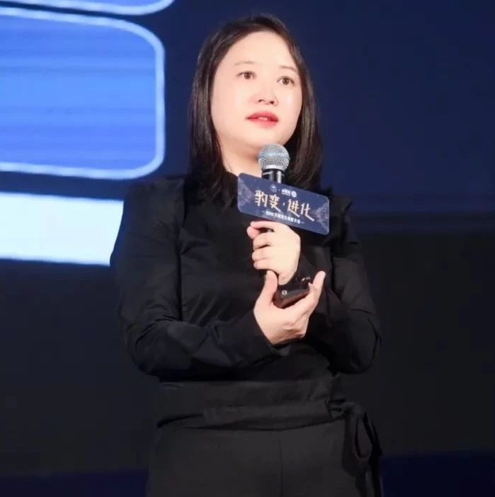 年終離職潮來襲：員工紛紛撂挑子，咋整？