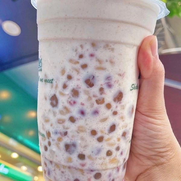 現(xiàn)在的奶茶，怎么越來越像一杯八寶粥？
