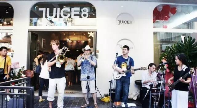 JUICE*  果汁吧里的小哲學 小店面里承載大夢想