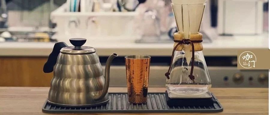 開店 年我發(fā)現(xiàn)：小咖啡館的生存法則，和星巴克沒(méi)有差別