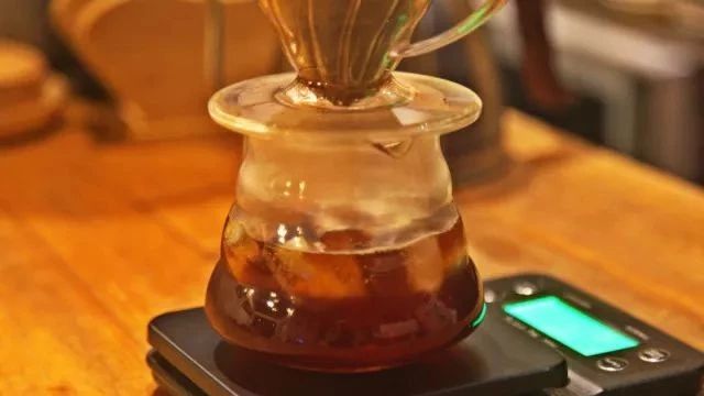 日式冰手沖咖啡沖煮示范——如何在炎炎夏日里續(xù)命？