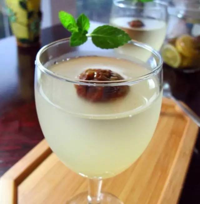 酵素，這玩意兒來(lái)飲品界攪動(dòng)風(fēng)潮啦？