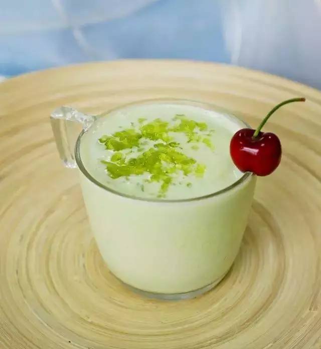 誰(shuí)說(shuō)抹茶只能加牛奶，看看抹茶的另類做法