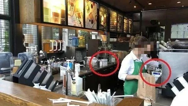 從星巴克，Costa，瑞幸開放吧臺(tái)看，究竟用"奶"好還是“乳”好？網(wǎng)友熱議星巴克將換調(diào)制乳
