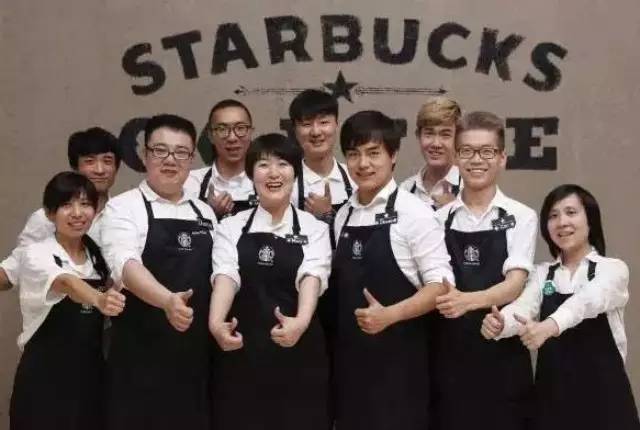 為什么星巴克的門店經(jīng)理巨難挖？