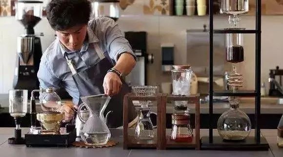 那些讓員工主動(dòng)“賣命”的老板，都用了這 個(gè)魔法！