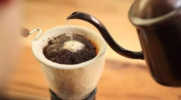 Nel Drip 法蘭絨濾布手沖咖啡 | 試過便會(huì)深深著迷的獨(dú)特沖煮！