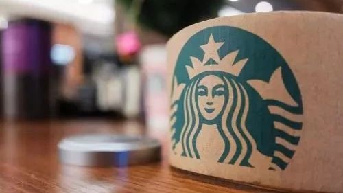 星巴克離職伙伴吐槽刷爆留言板 ，都可以寫成一部宮斗劇了 ！