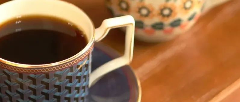 深烘咖啡豆明明這么苦，為什么還有人會(huì)喜歡？