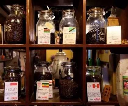 看了這些咖啡館，原來自己去了一家假咖啡店