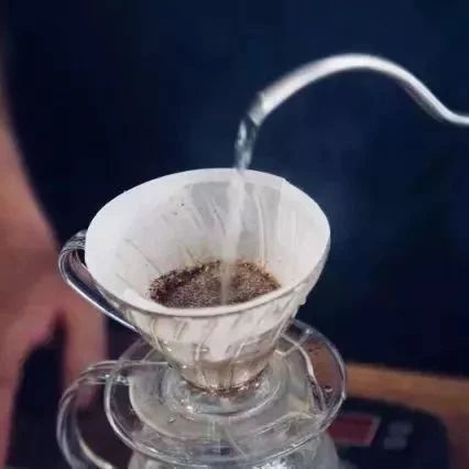 咖啡知識(shí) | 水對(duì)咖啡風(fēng)味意味著什么？