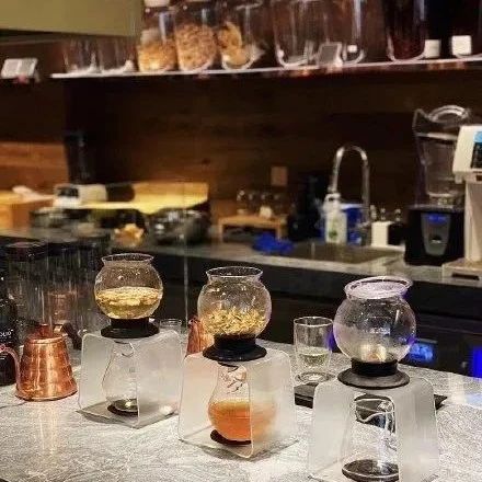 賣中藥的同仁堂也開咖啡店了！