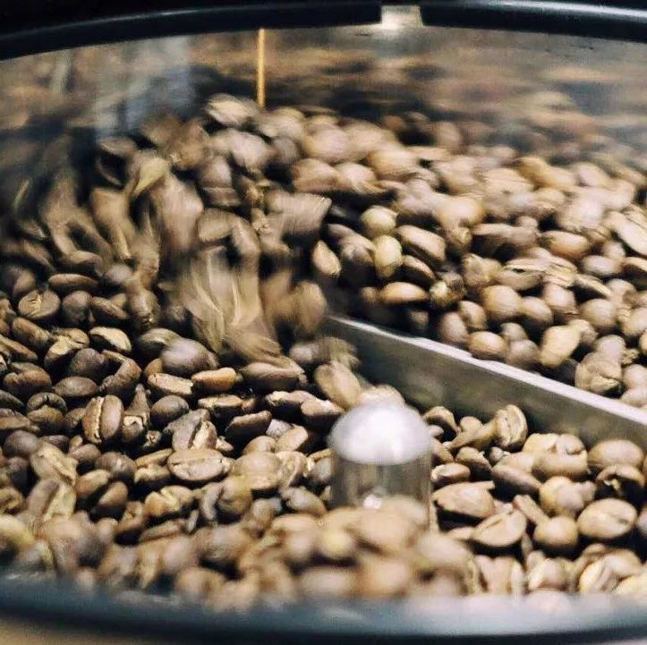 咖啡知識(shí) | 咖啡豆烘焙時(shí)為什么會(huì)有噼里啪啦的聲音？