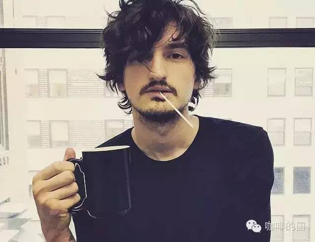 MEN & COFFEE丨男人喝咖啡的時候最迷人