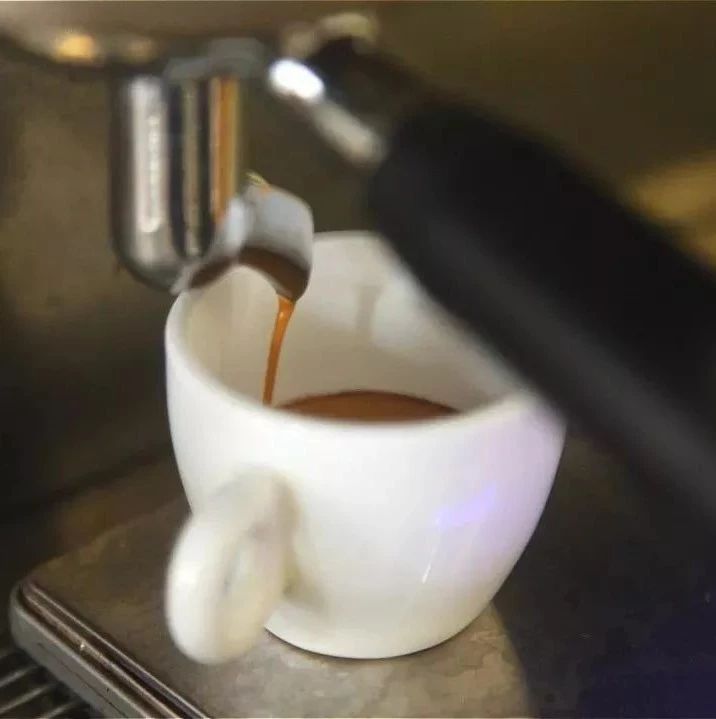 咖啡知識 | 制作一杯濃縮咖啡流程詳解！