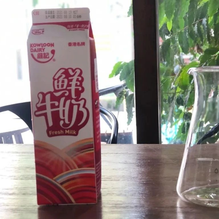 咖啡師養(yǎng)成記 | 教你如何在家制作冰博克牛奶！冰博克牛奶與普通牛奶有什么不同？