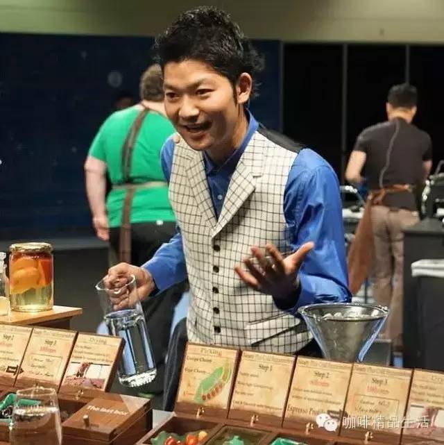 一段視頻帶你感受咖啡師比賽現(xiàn)場氛圍，超棒！