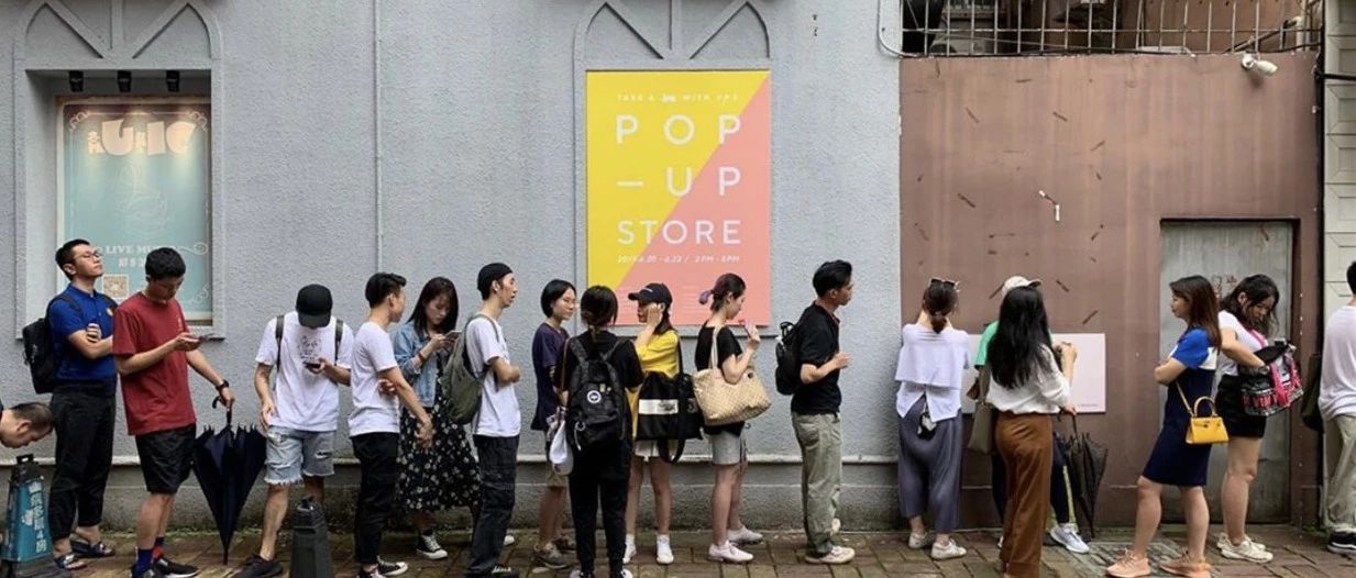那些每天都被客人擠爆的小店，靠的不僅是咖啡好喝