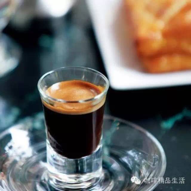 完美espresso：一口你就會愛上它！