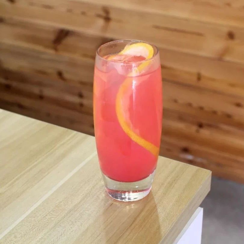 風(fēng)箏之都飲品爭(zhēng)霸，誰(shuí)更勝一籌？