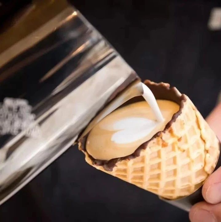 奧地利餐飲推出無人接觸“窗口咖啡館”！