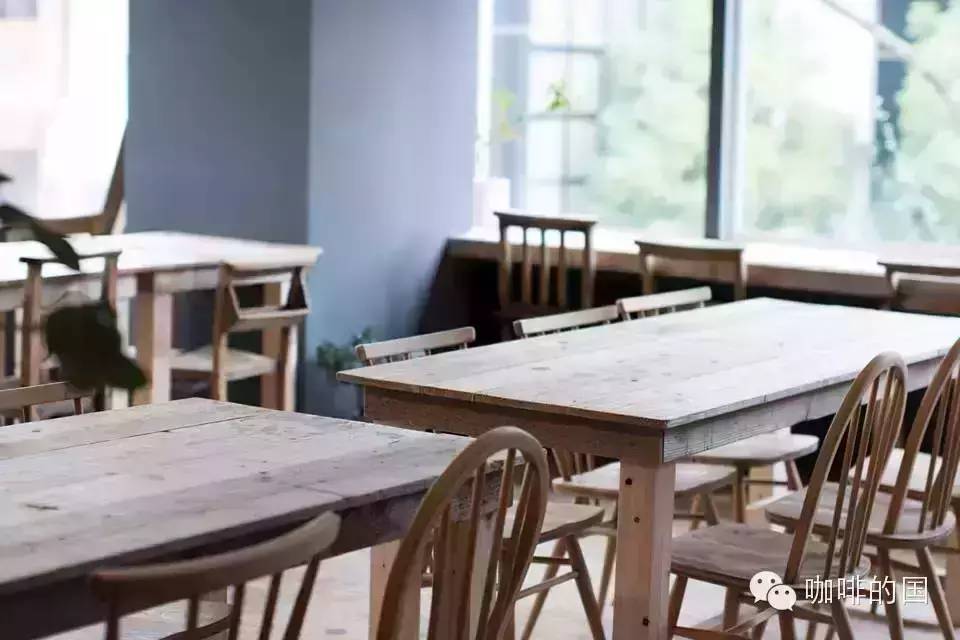 咖啡館設(shè)計丨日系咖啡館裝修風格