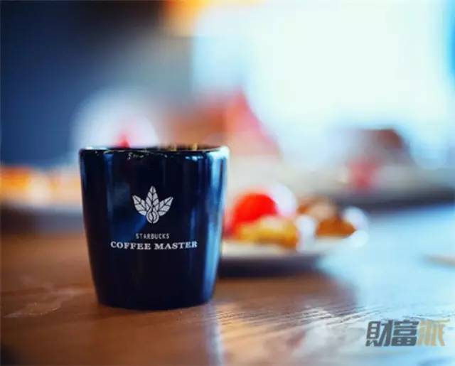 點(diǎn)一杯星巴克咖啡究竟需要多長(zhǎng)時(shí)間？！