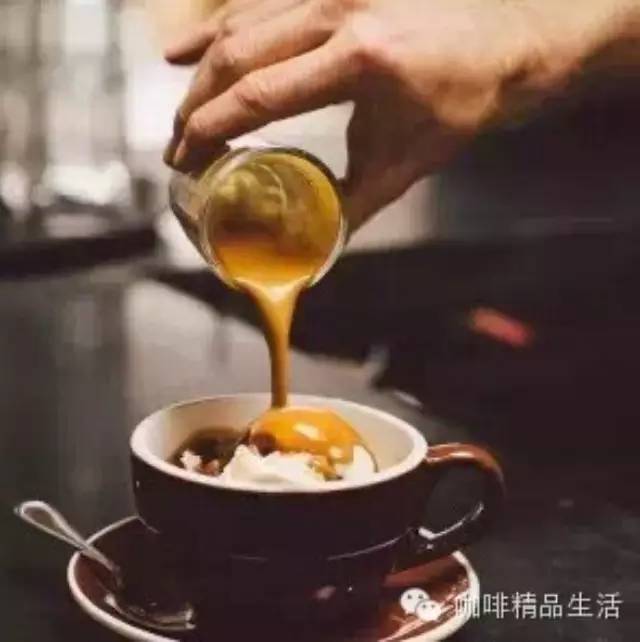 有一種幸福叫“阿芙佳朵”（espresso+冰淇琳）