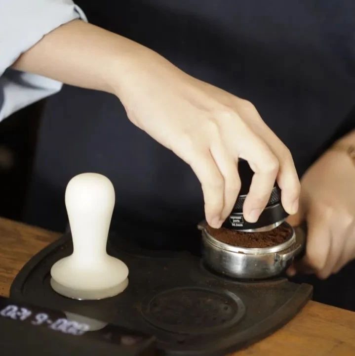 咖啡師養(yǎng)成記 | 意式濃縮咖啡萃取步驟是什么？