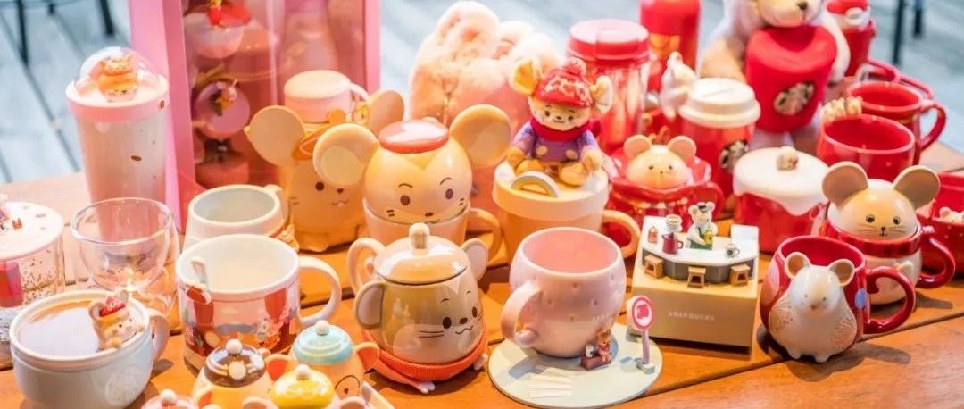 “星巴克的杯子永遠買不完啊”！
