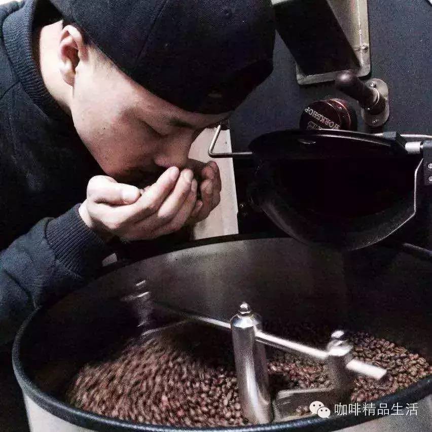 當不了拉花大濕，那就當個牛逼的烘焙師