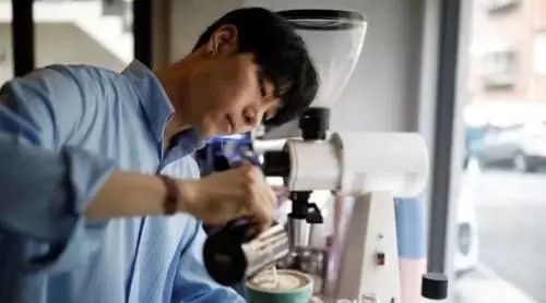 韓國年輕人創(chuàng)業(yè)首選咖啡館 可惜八成撐不過年……
