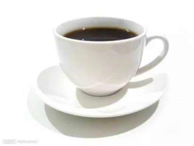 白色杯子讓咖啡更苦？