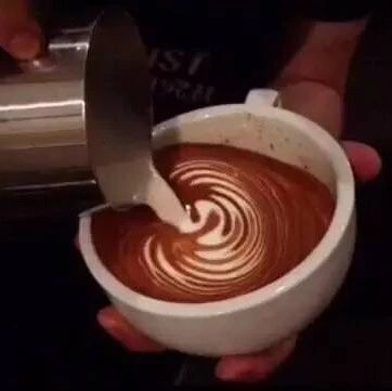 有拉花的Latte更受歡迎