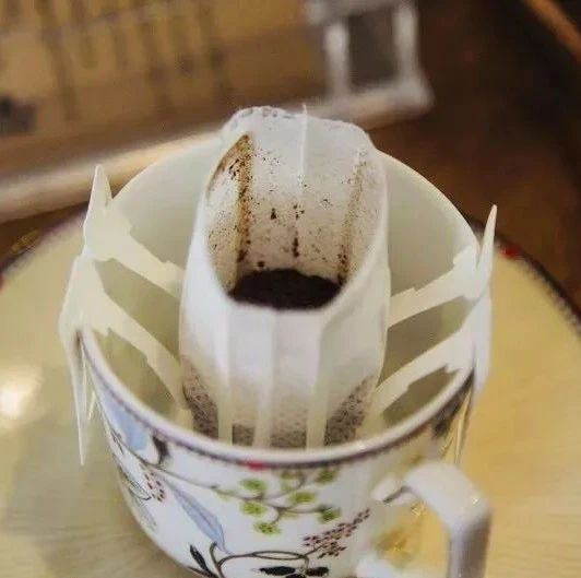 掛耳咖啡 | 分鐘一杯咖啡是怎么發(fā)明出來(lái)的？