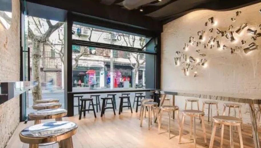 覓館：FUMI｜那家墻上掛滿摩卡壺的咖啡店，我總算找到了