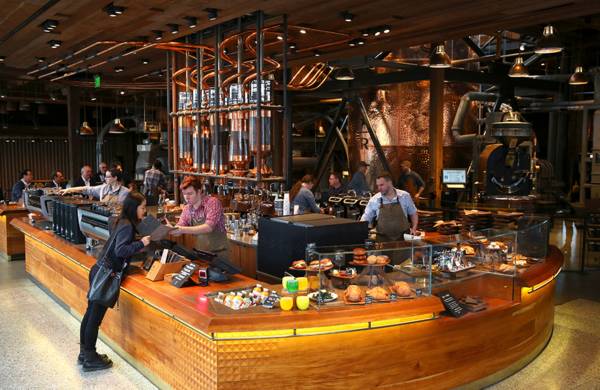 星巴克瘋了：將工廠搬進(jìn)店鋪