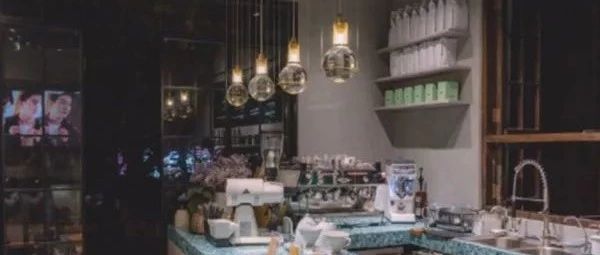 情歌小王子林俊杰咖啡館開業(yè)了，一杯咖啡居然被加價(jià)到 元?！