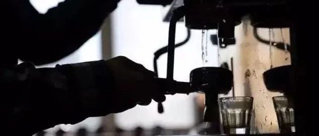 經(jīng)營一家咖啡館，只賣情懷是遠遠不夠的…