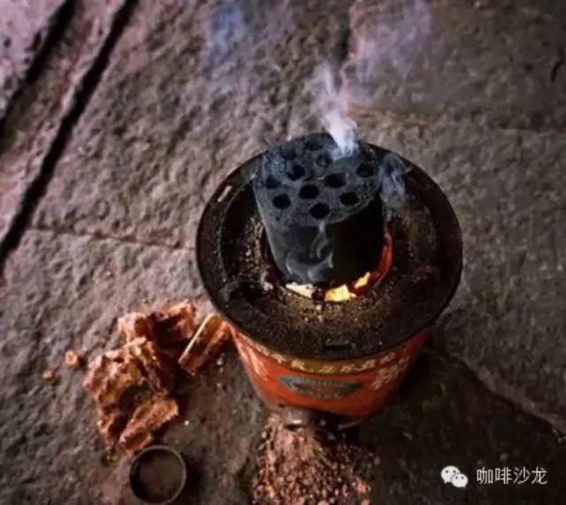 輕食特飲 | 煤球蜂窩蛋糕走紅網(wǎng)絡(luò)