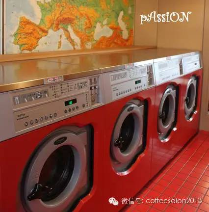 咖啡館主副兼營 客增3成