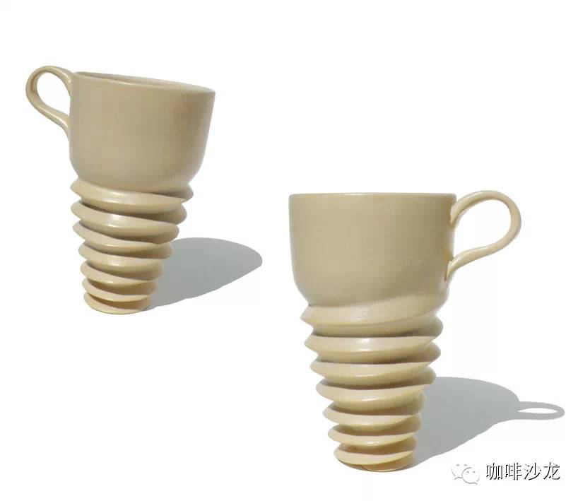咖啡創(chuàng)意 | 可以擰緊在沙灘上的杯子——Screw Cup 螺絲杯