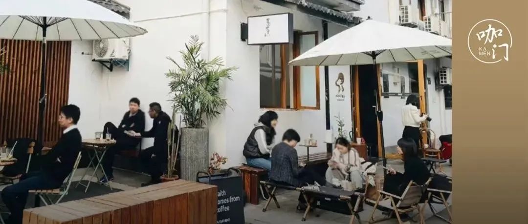 復(fù)購(gòu)率 %，顧客追著開(kāi)店，這家咖啡館把“社區(qū)生意”做大了