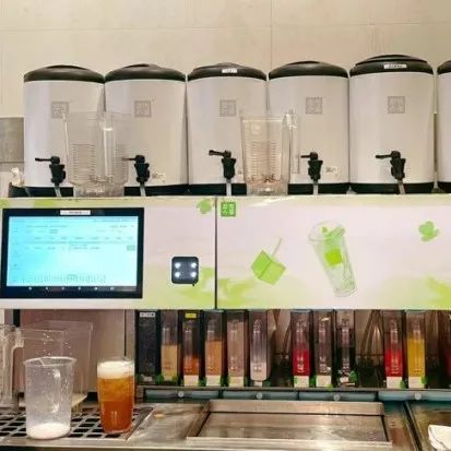 探店深圳奈雪：“自動奶茶機”做產(chǎn)品， 個人干好一家店？
