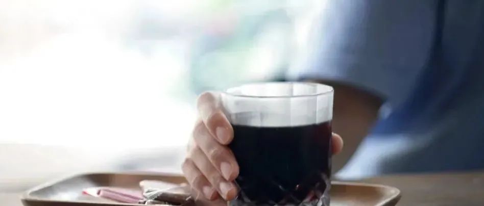 冷萃咖啡的研磨度多少才合適？調(diào)細(xì)研磨味道竟然會(huì)更淡！
