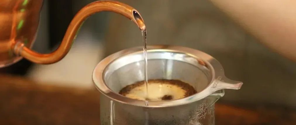 用金屬濾網(wǎng)沖咖啡會(huì)怎么樣？