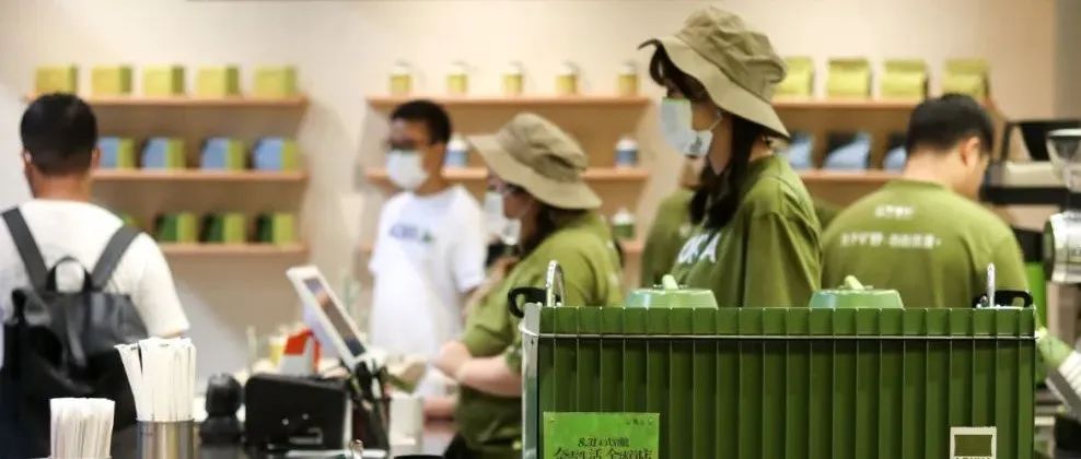 元杯咖啡還有瑰夏？！AOKKA咖啡工廠第一家門(mén)店落戶深圳